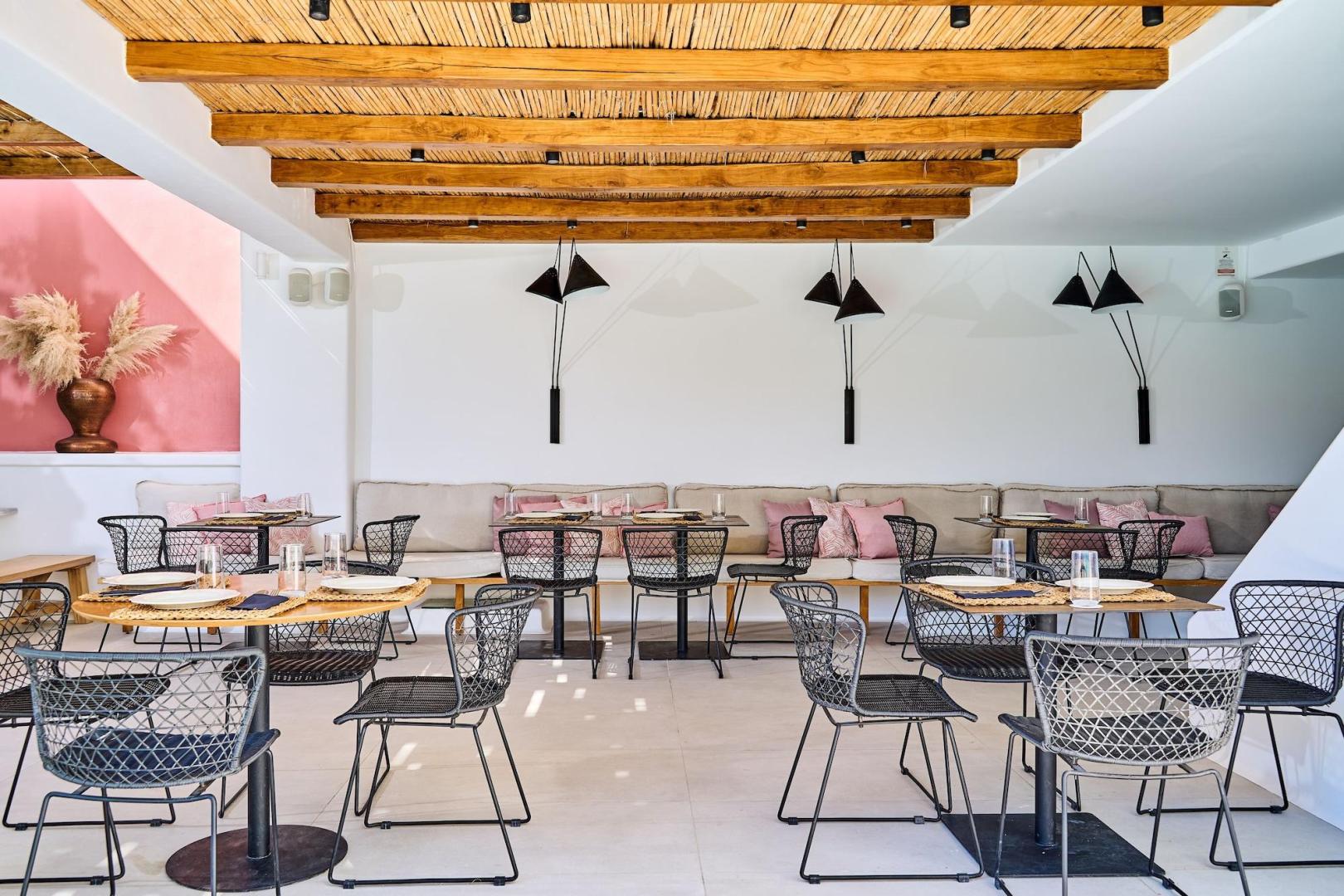 Adorno Beach Hotel & Suites foto 34