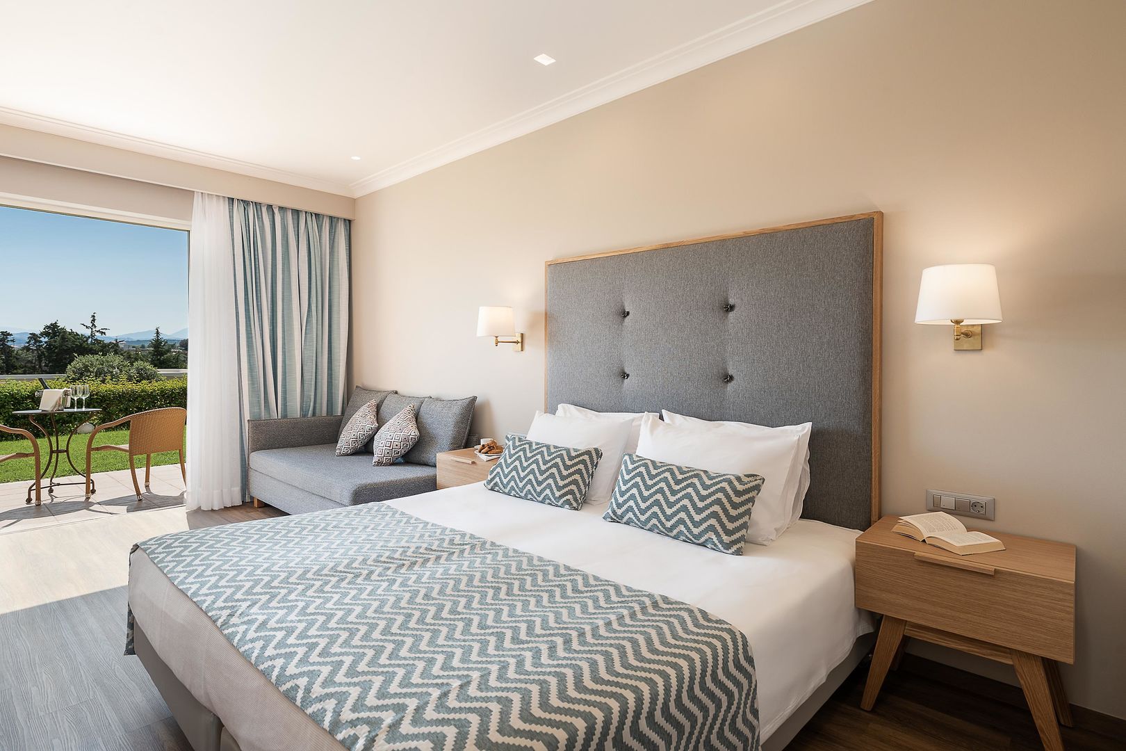 Pilot Beach Resort image 1