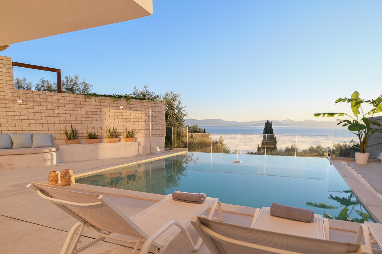 Achillion Luxury Villa foto 12