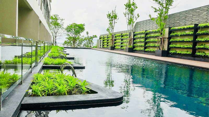 Golden Tulip Pattaya Beach Resort image 3