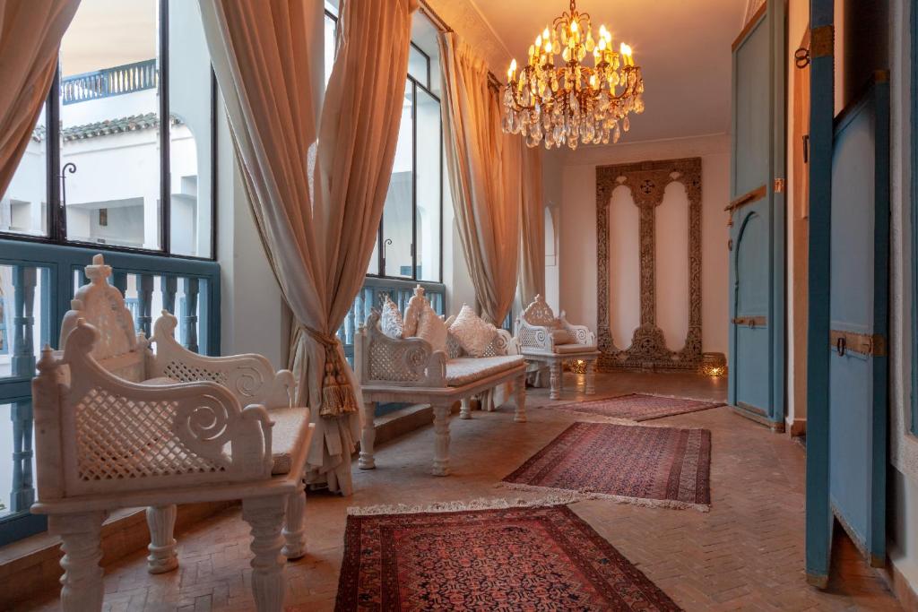 Riad Si Khalifa image 3