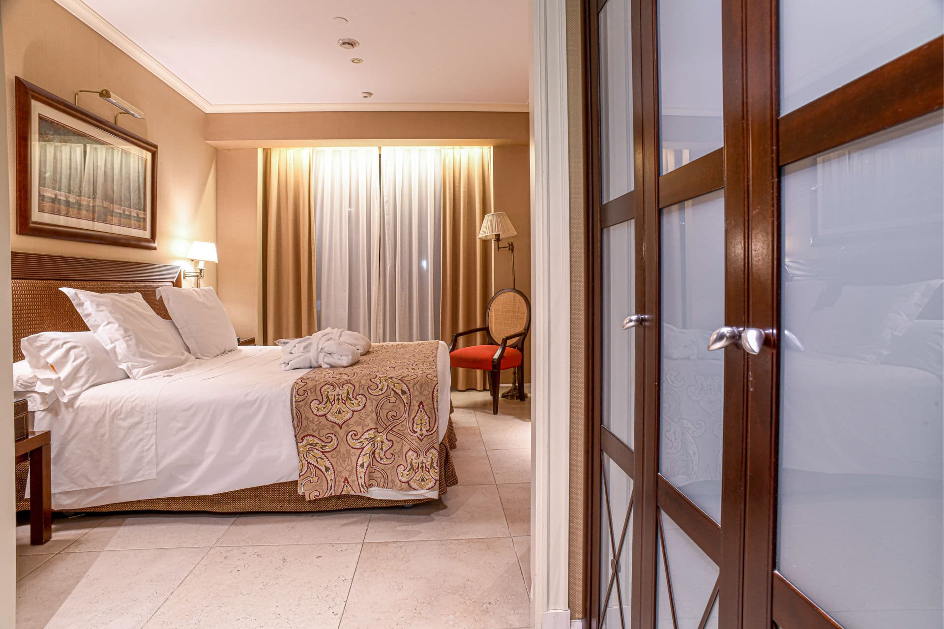 JUNIOR SUITE DELUXE MOUNTAIN VIEW