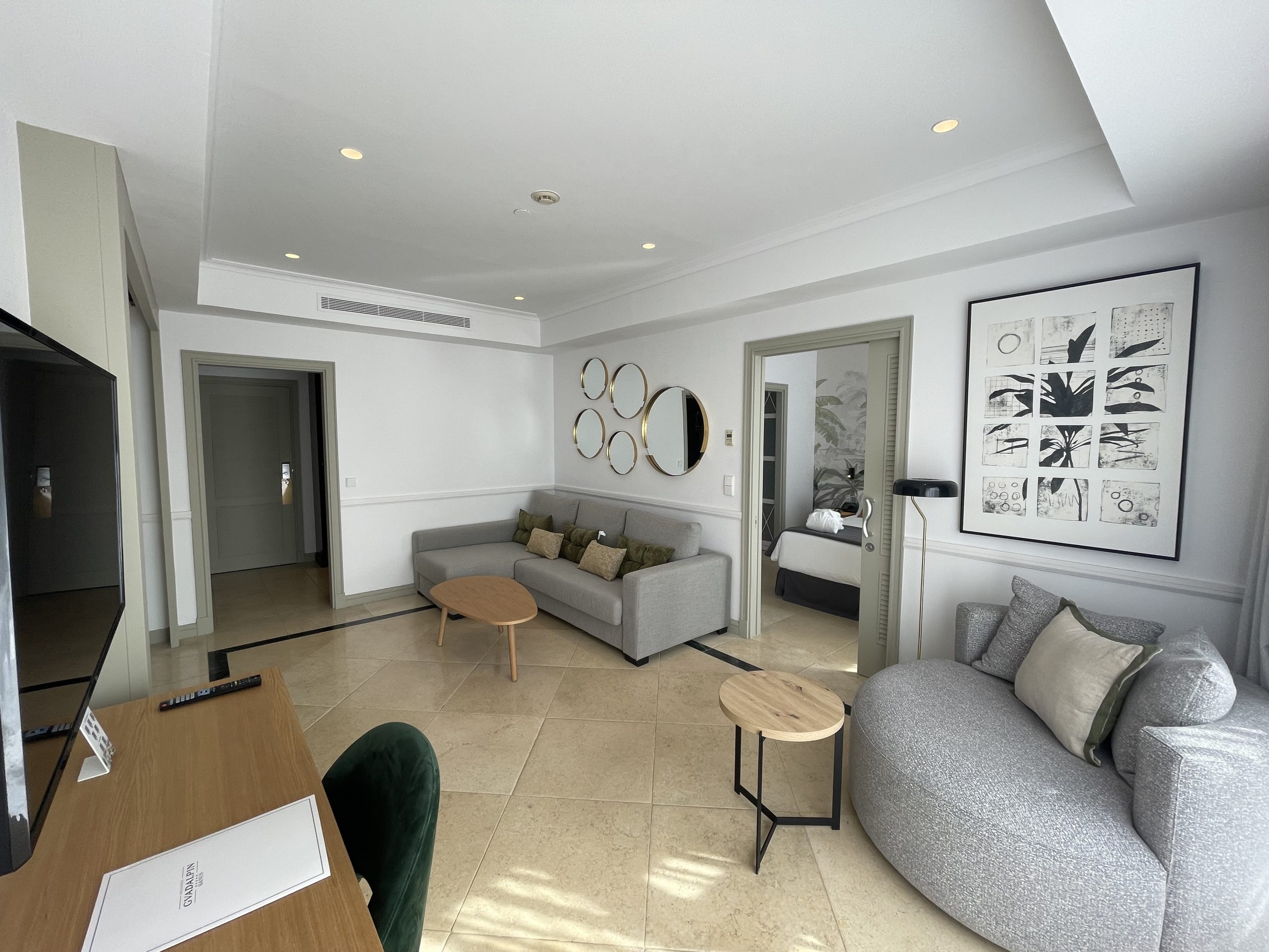 MARINA PENTHOUSE