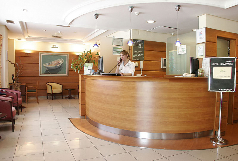 Travelodge Alicante Puerto image 1