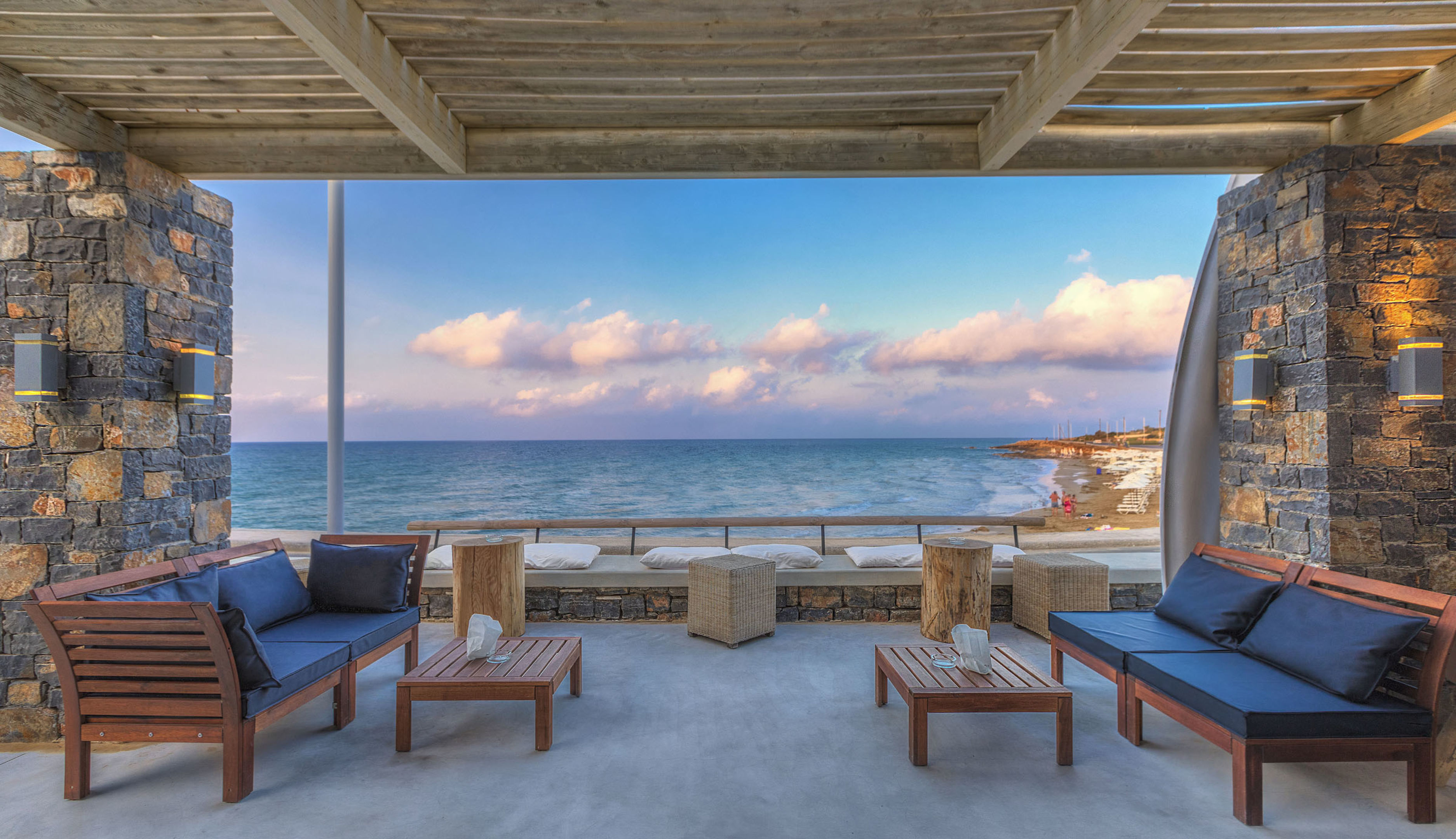 The Island Hotel image 2