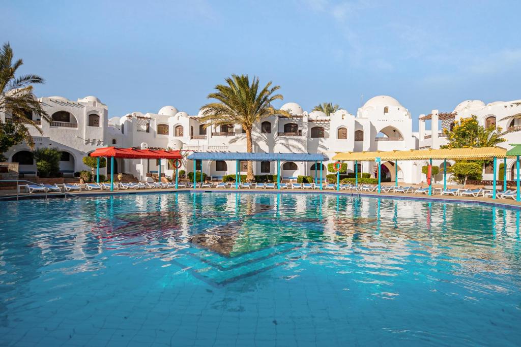 Arabella Azur Resort image 0