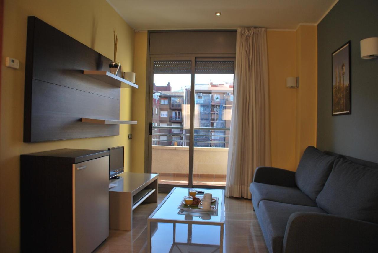 Apartaments Independència foto 3