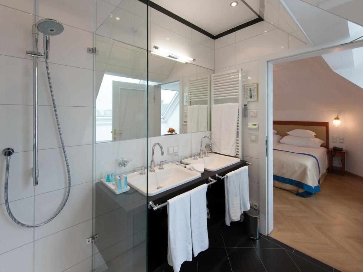 Hotel Ambassador in Porto Santa Margherita - foto 3