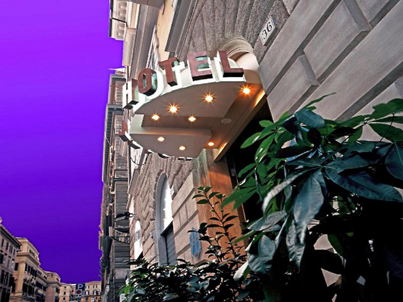 Hotel Camelia image 0