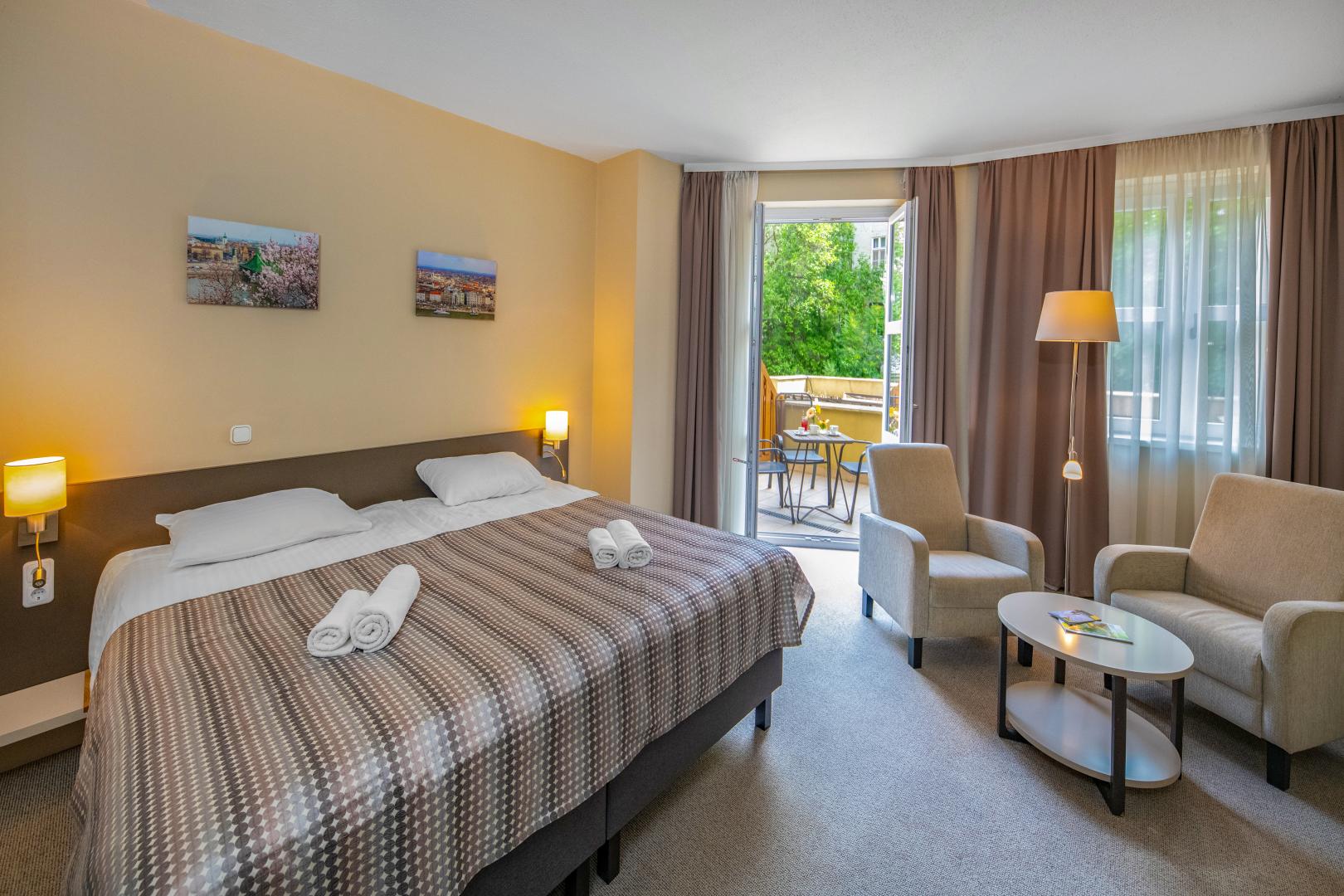 Corvin Hotel Budapest - Corvin Wing foto 9