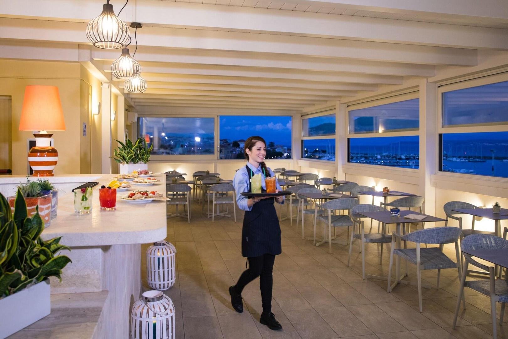 Restaurantterras buiten — Lu' Hotel Carloforte
