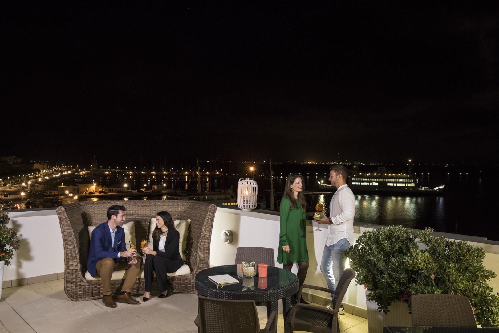Zeezicht vanaf het balkon — Lu' Hotel Carloforte