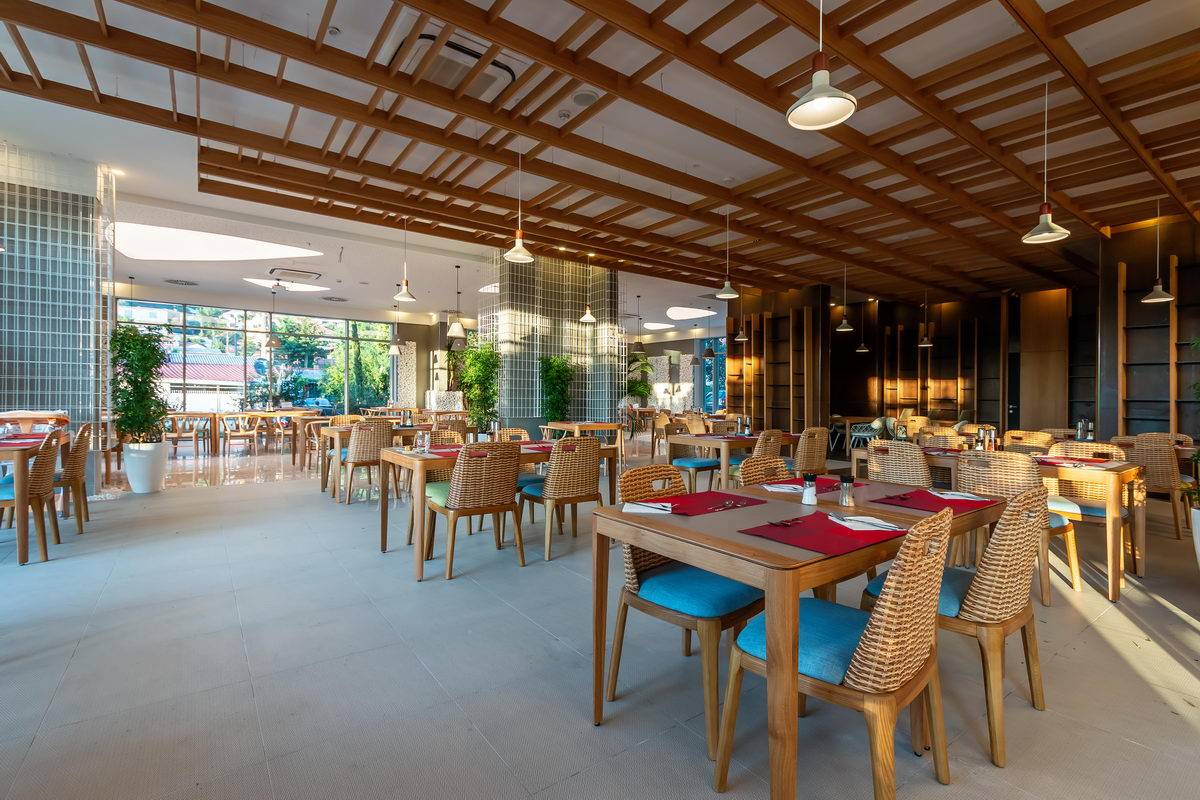 Carine Hotel Kumbor foto 3