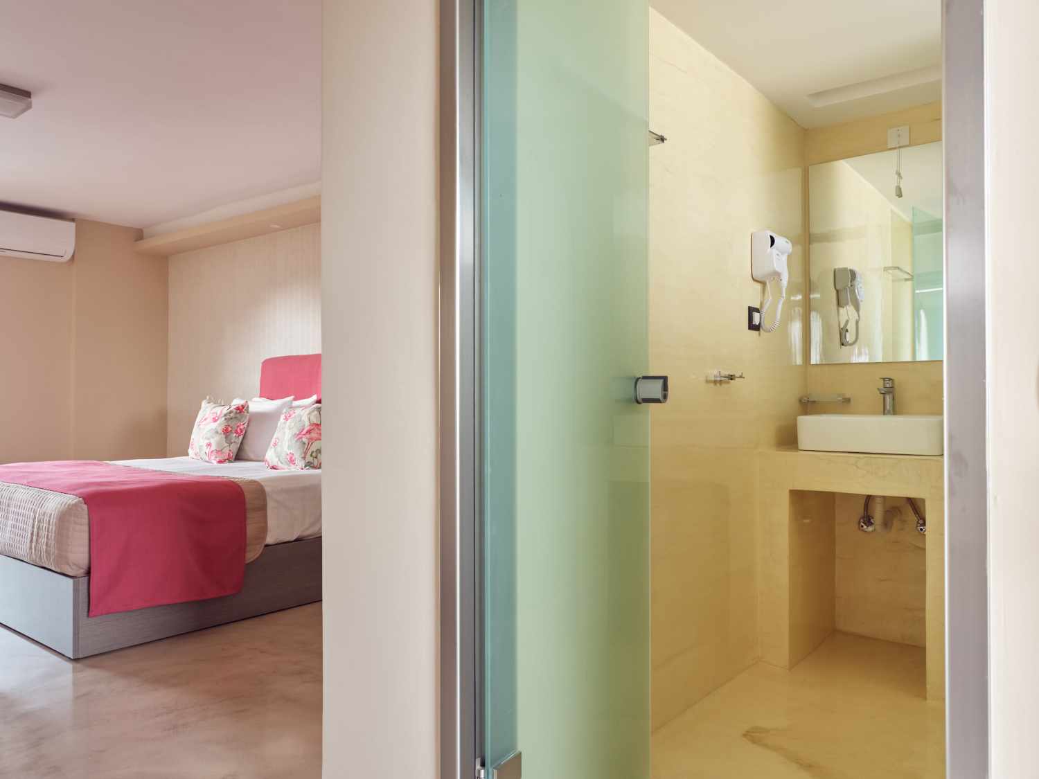 Koukounaria Hotel & Suites foto 22