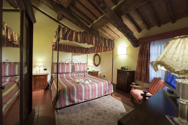 Borgo San Luigi foto 18