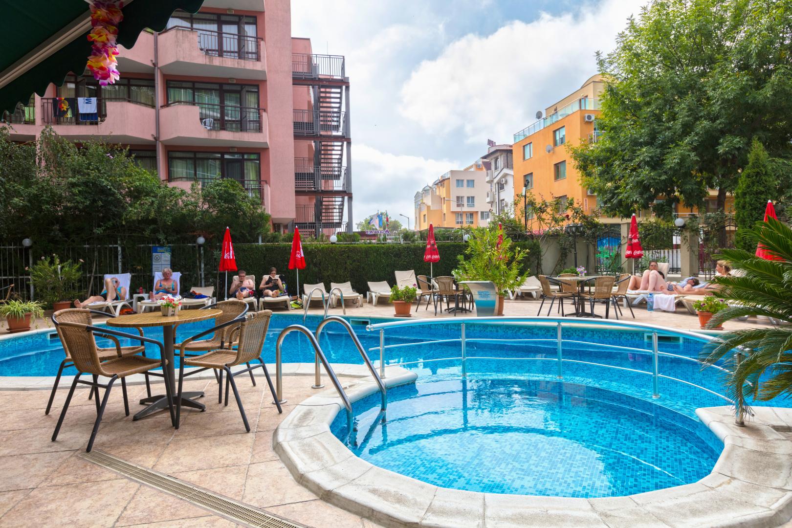 Hotel L&B foto 6