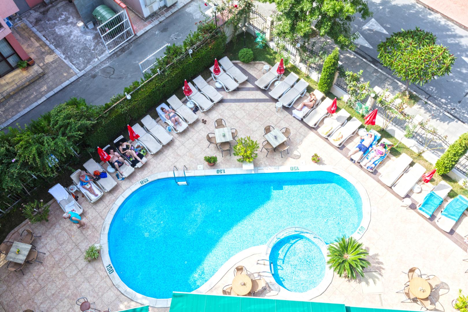 Hotel L&B foto 9