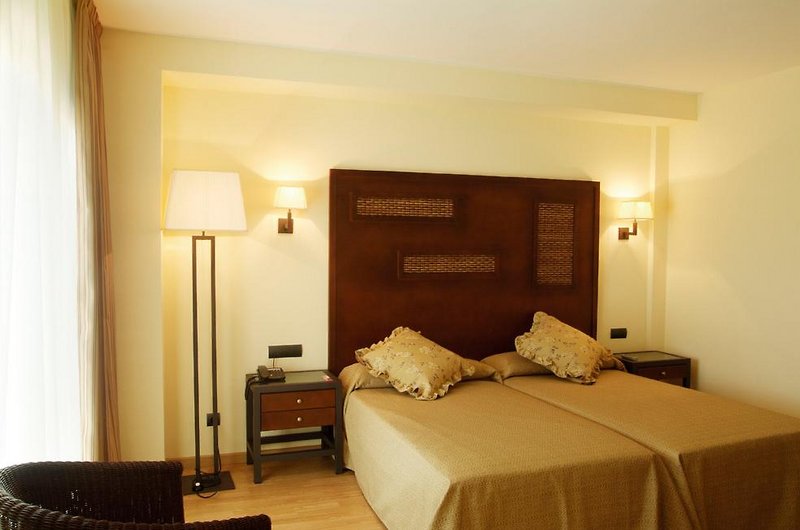 Hotel F&G Logroño image 1