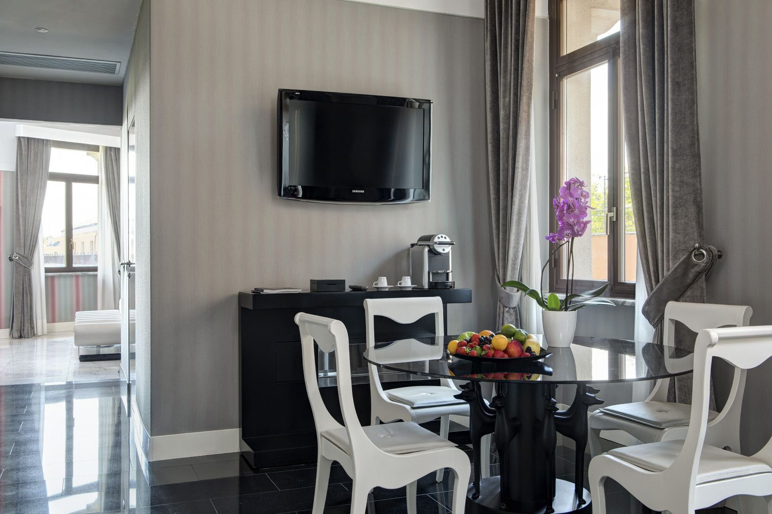 Grand Hotel Palace image 3