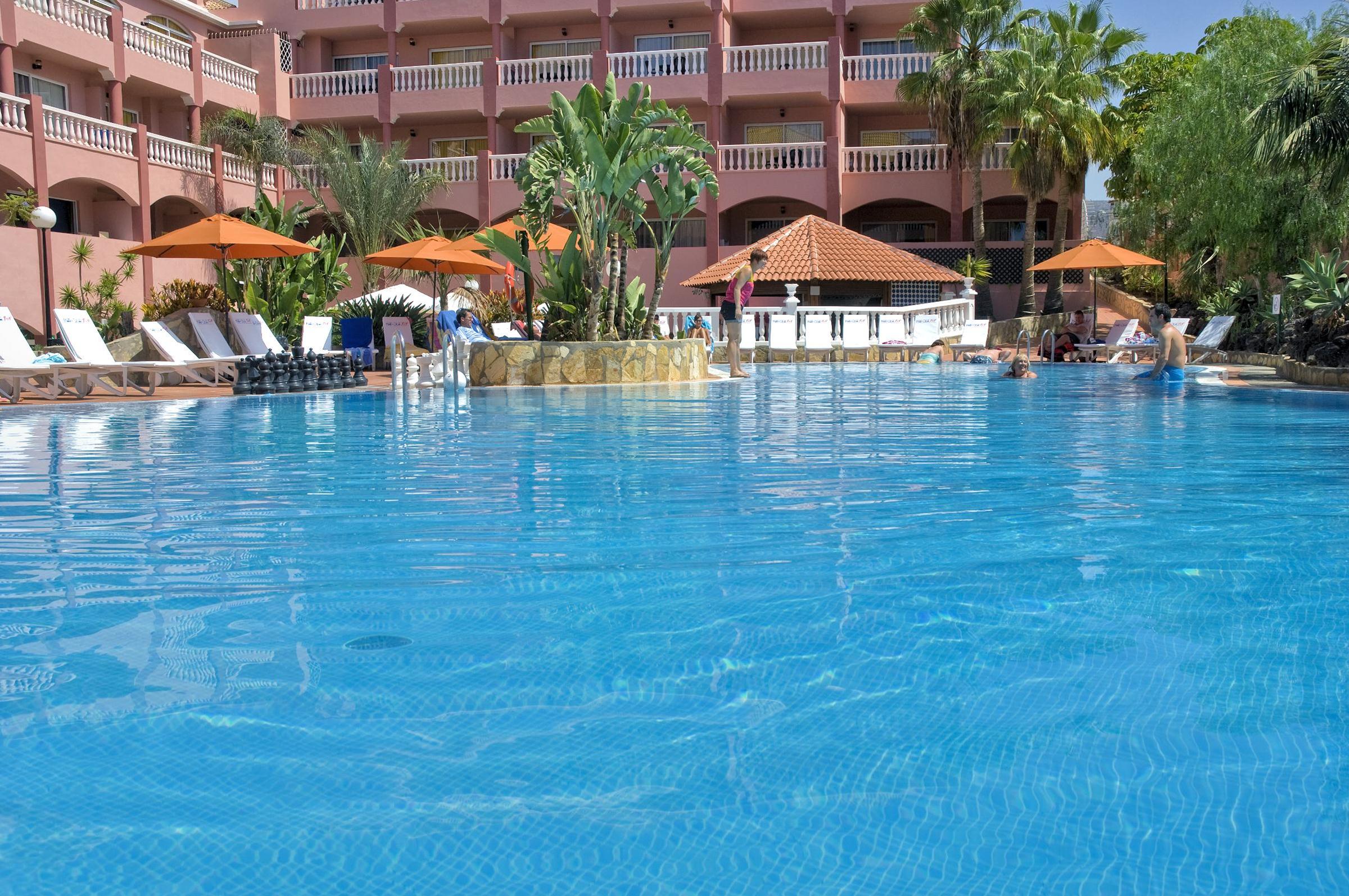 Apartamentos Marola Park.