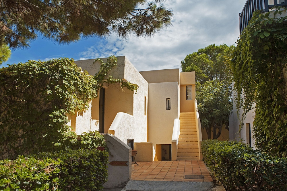 Binnenplaats — Sundance Apartments & Suites