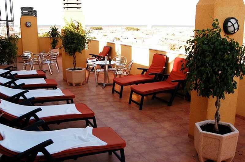 Bahia Aparthotel image 2