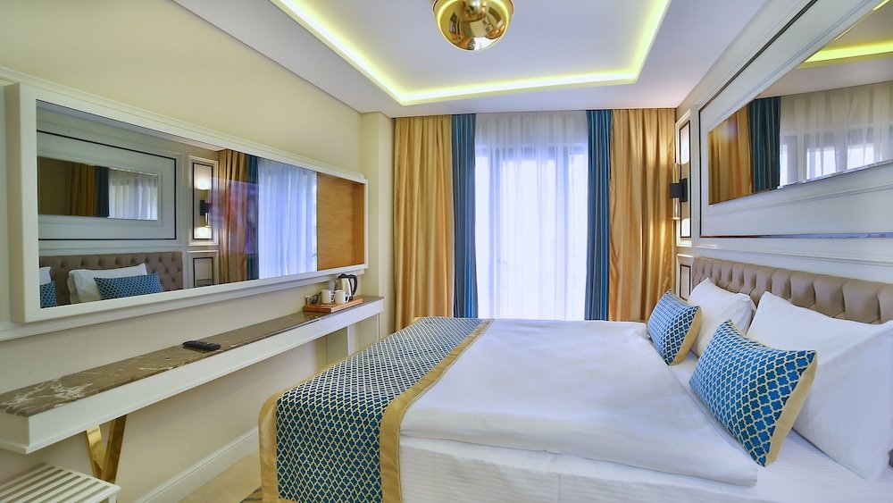 Beethoven Premium Hotel image 1