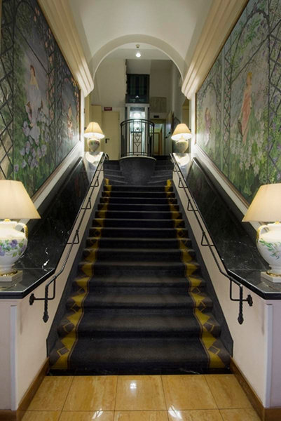 Best Western Hotel Artdeco image 1