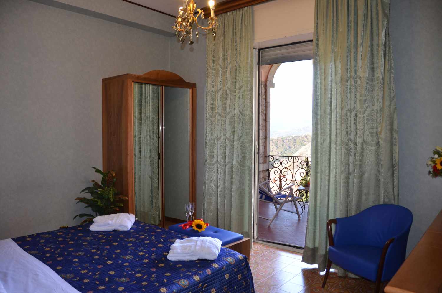 Taormina Park Hotel image 2