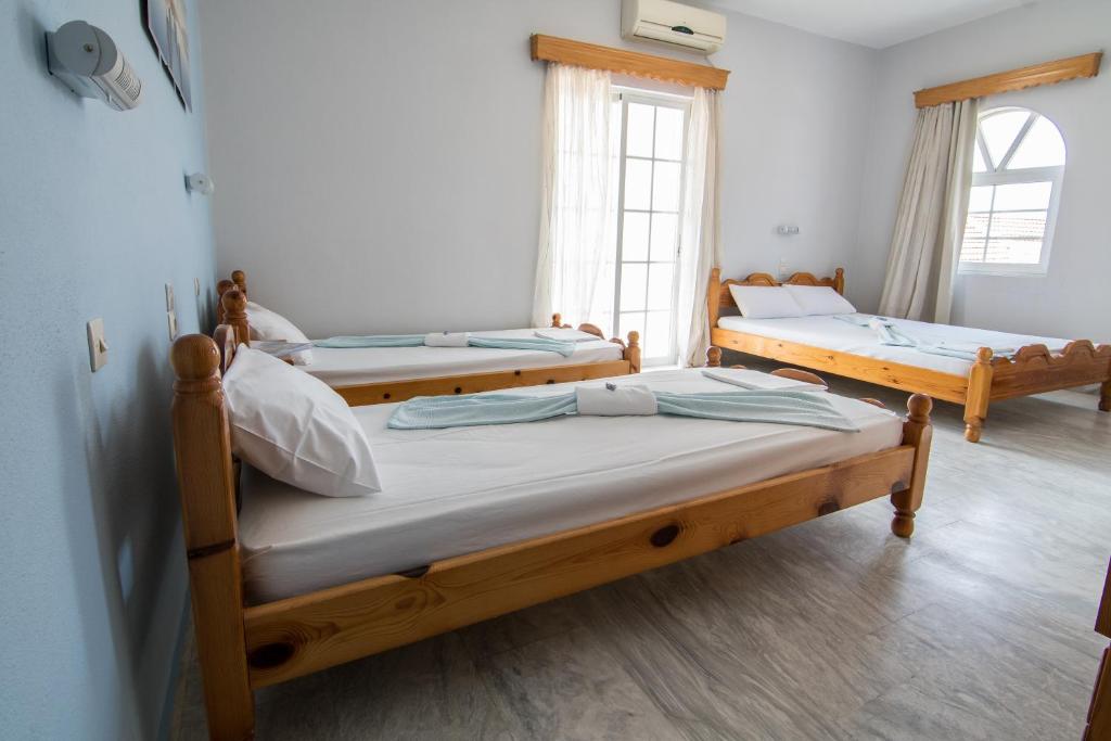 Agios Thomas Hotel image 1