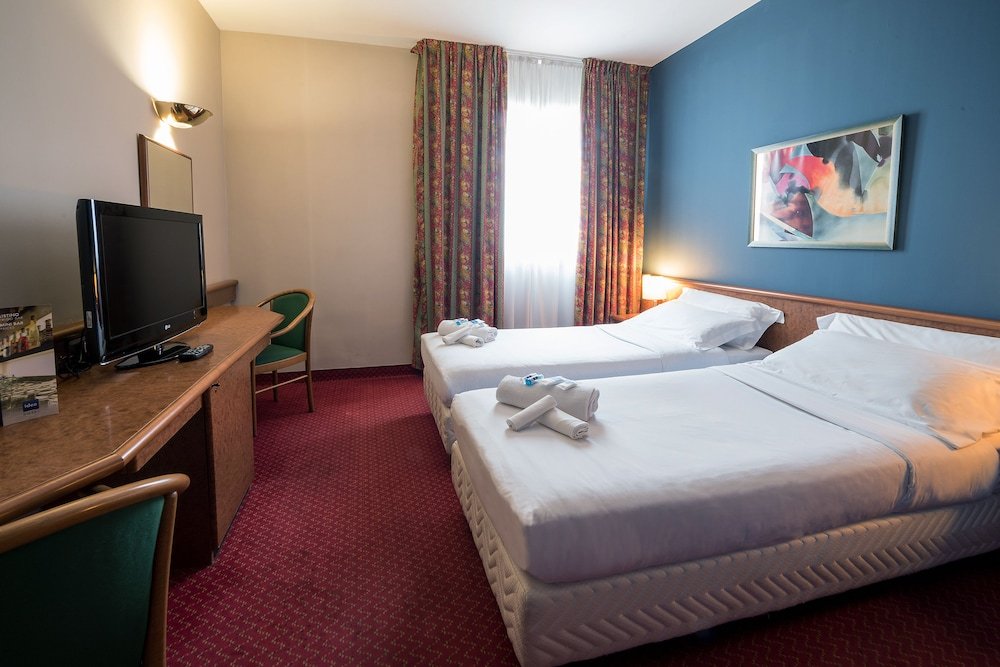 Idea Hotel Piacenza foto 30