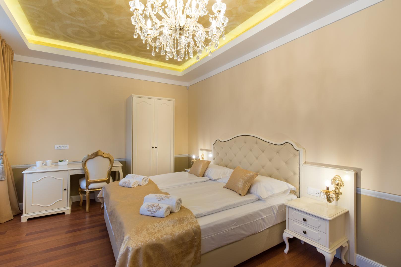 Kamer met tweepersoonsbed — Central Square Heritage Hotel