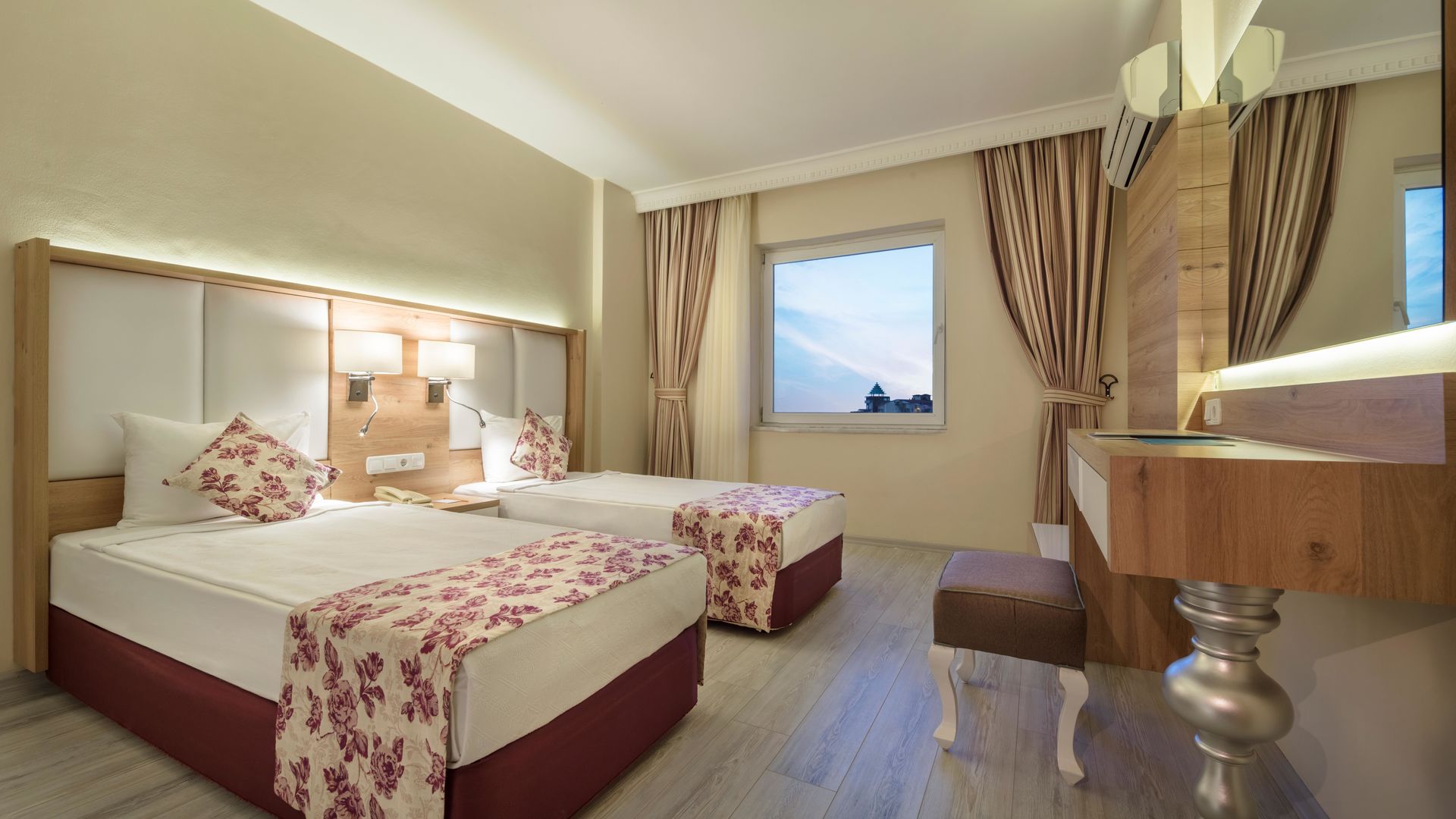 Royal Garden Beach foto 32