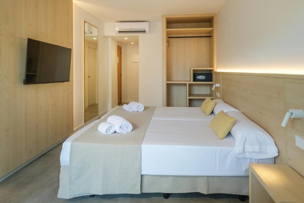 Hotel Cabot Cala Ferrera foto 6