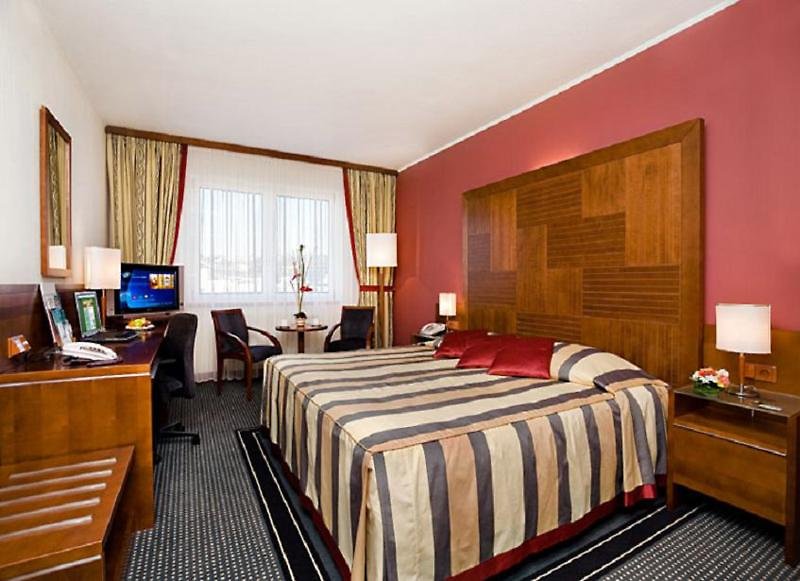 Quality Hotel Brno Exhibition Centre image 2