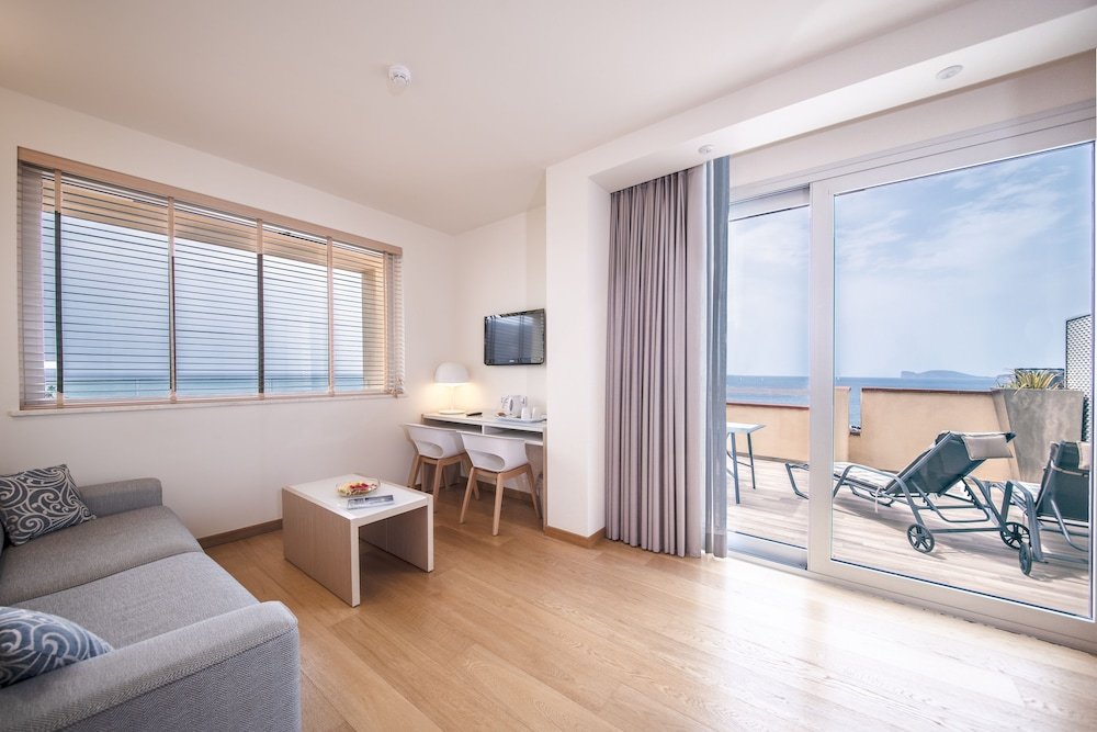 Kamer met balkon — Hotel Calabona
