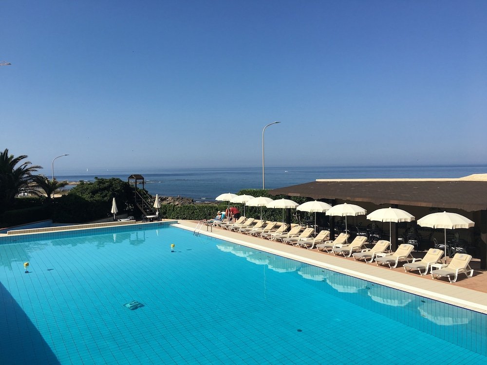 Zeezicht vanaf het balkon — Hotel Calabona