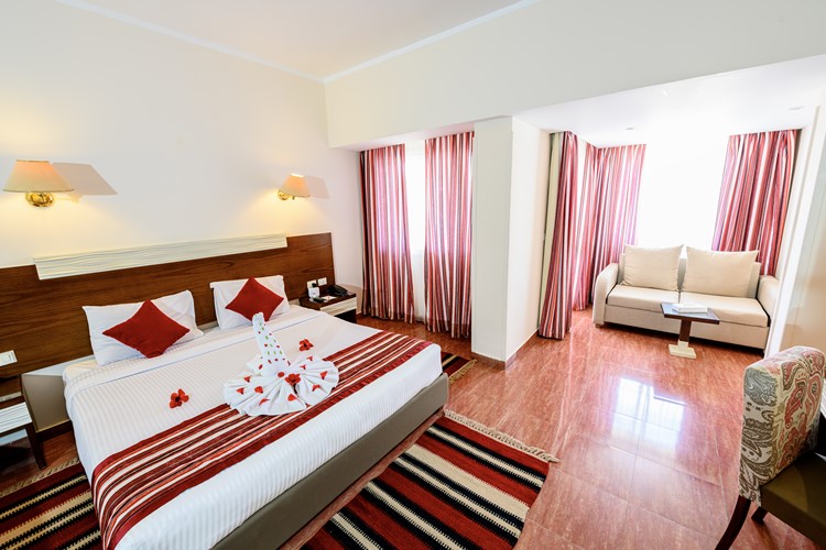 Golden Beach Resort image 2