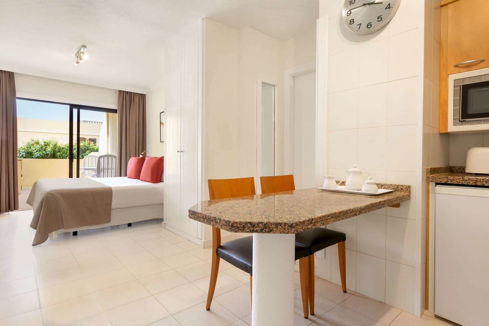 Ramada Residences by Wyndham Costa Adeje foto 14