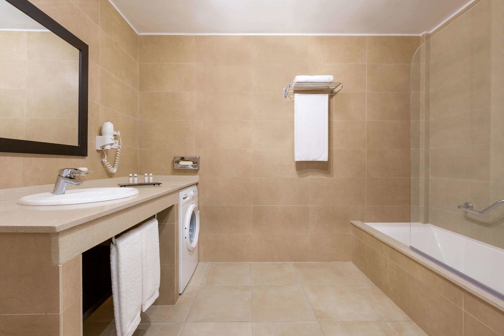 Ramada Residences by Wyndham Costa Adeje foto 17