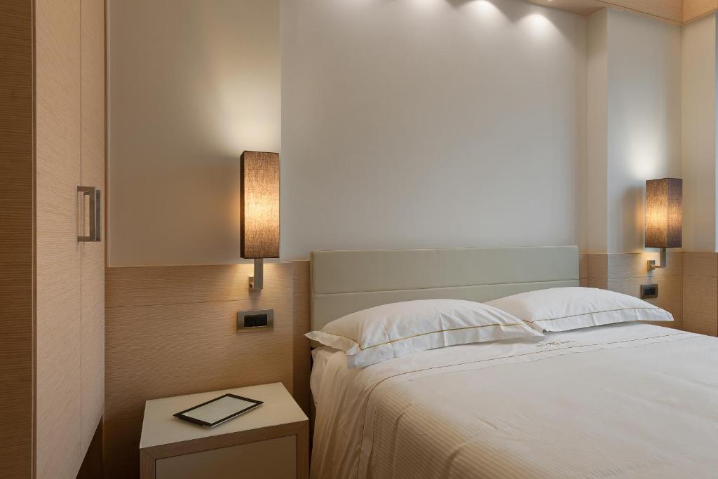 Ariston foto 14
