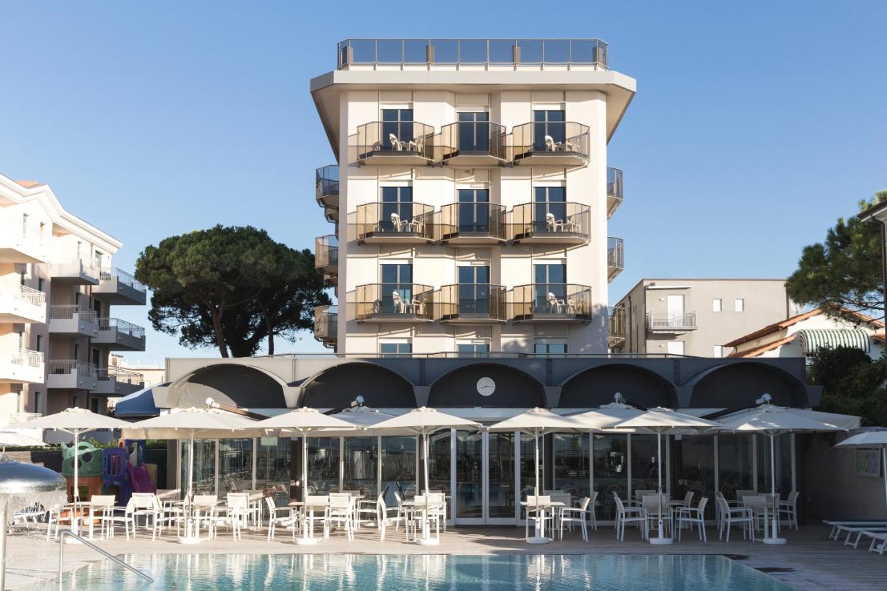 Hotel Cambridge in Lido di Jesolo - foto 4