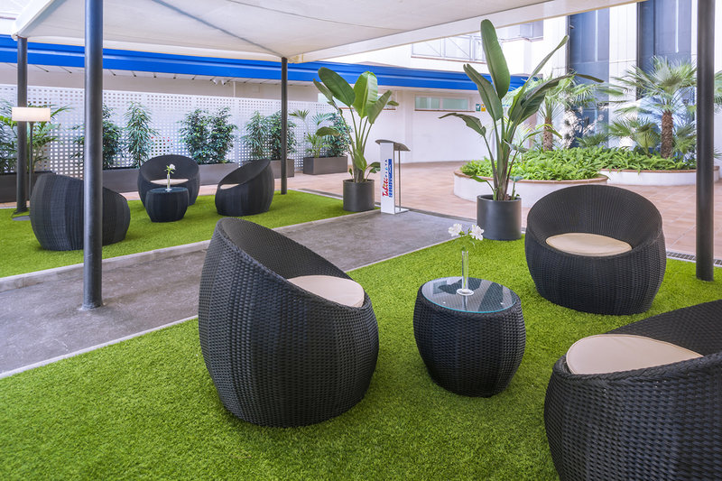 Tahiti Playa Hotel & Suites image 3