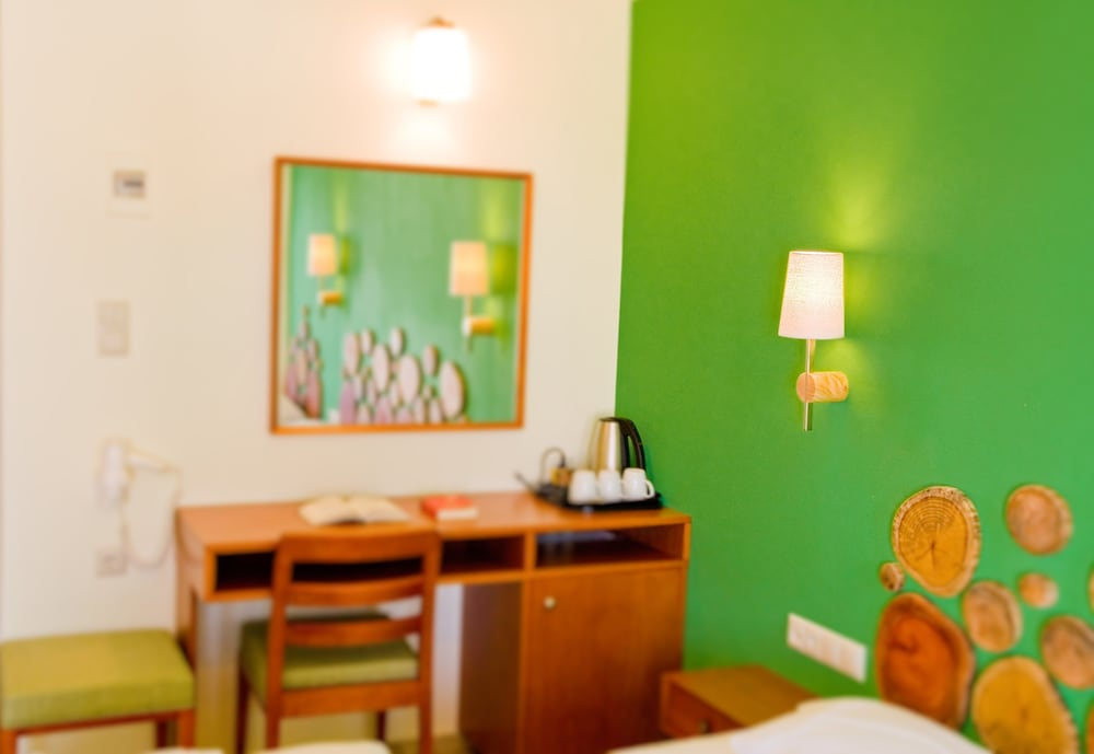 Suite met zithoek — Aris Hotel