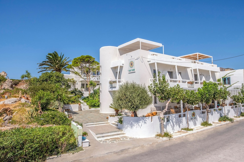 Resortoverzicht — Aris Hotel