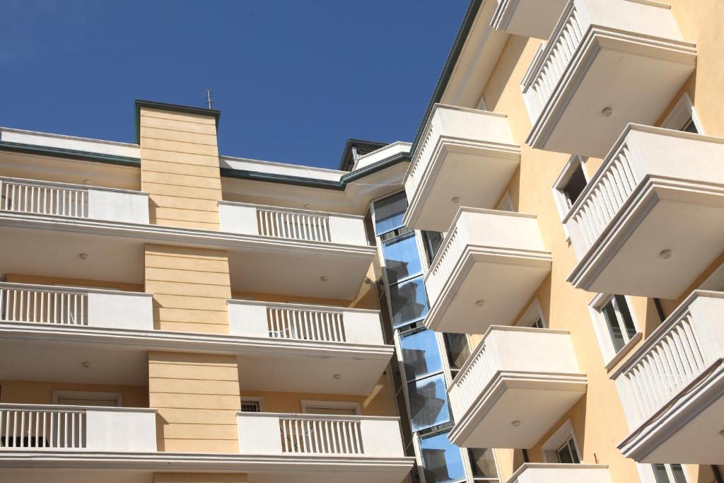 Residence T2 image 0