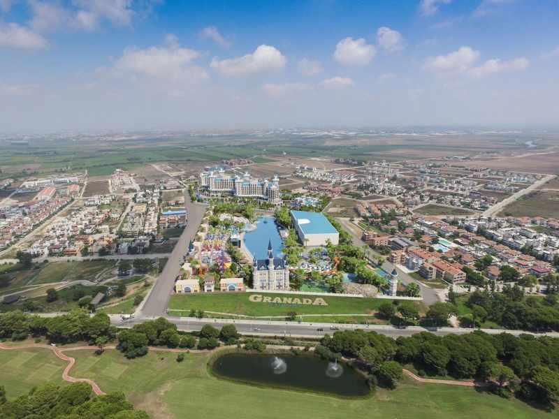 Granada Luxury Beach image 0