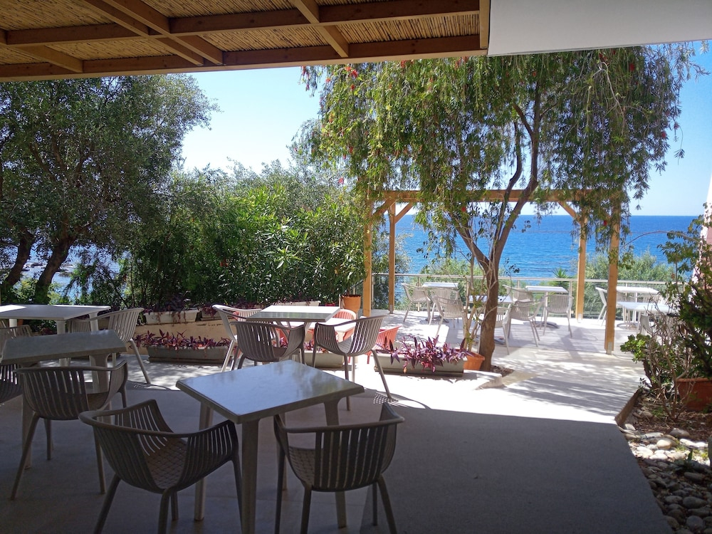 Horizon Beach Hotel foto 12