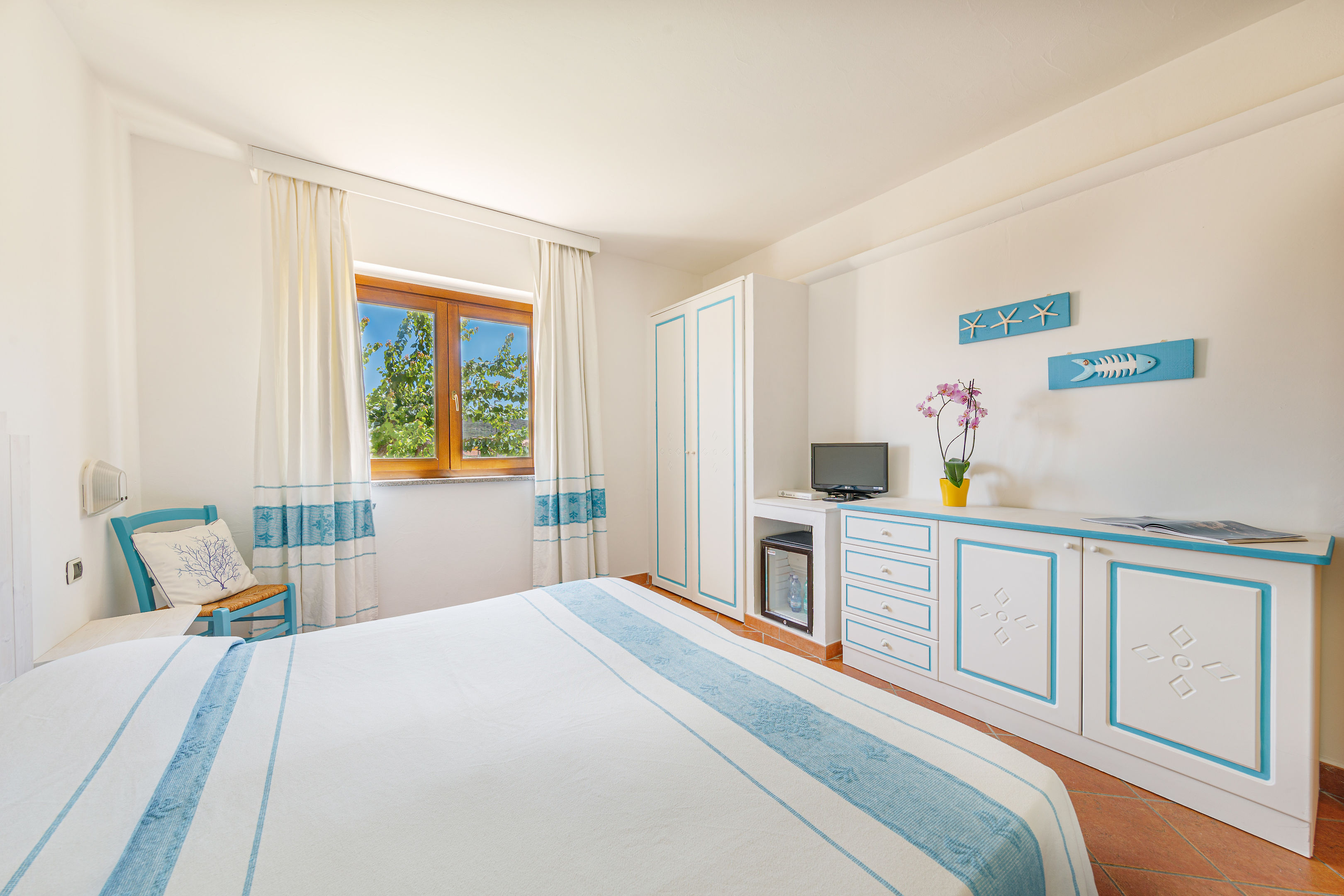 Kamer met twee aparte bedden — Hotel La Funtana