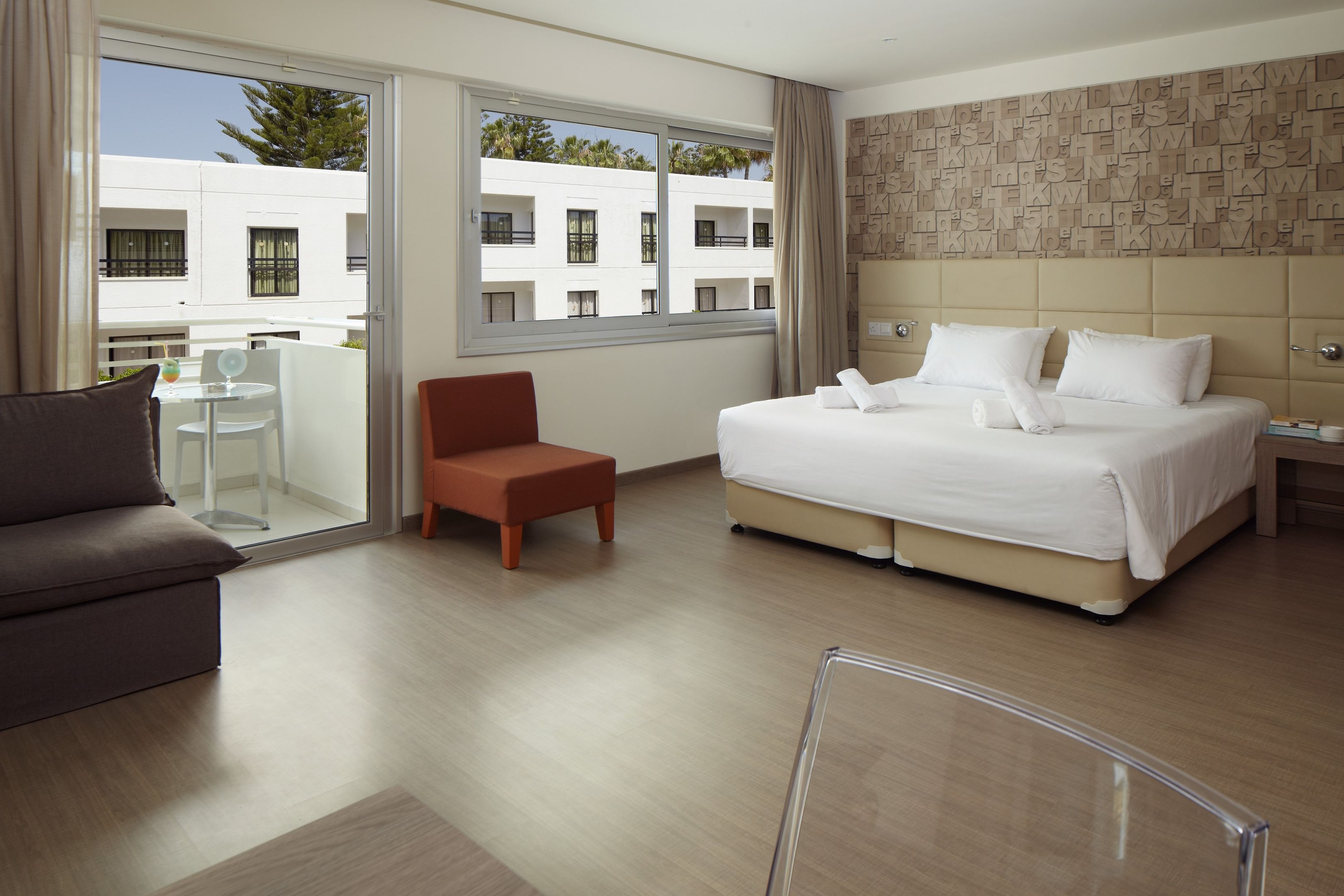 MelpoAntia Luxury Apartments & Suites foto 18